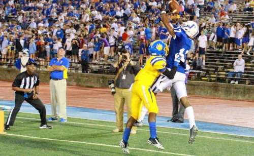 JHS17vStPauls14_09112015_11