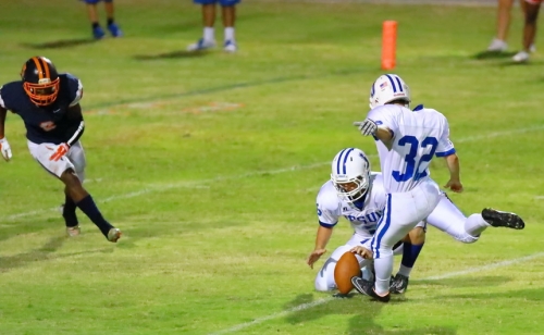 JHS28vEscambia17_09182015_19