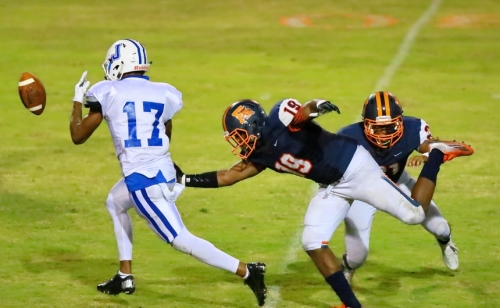 JHS28vEscambia17_09182015_24