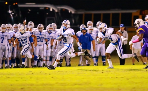 JHS19vFranklinton14_10302015_02