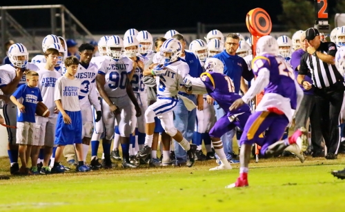 JHS19vFranklinton14_10302015_08