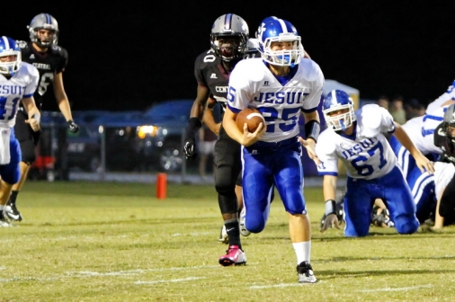 football-2013_jhsvcentral_092013_01