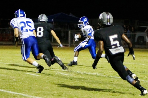 football-2013_jhsvcentral_092013_05