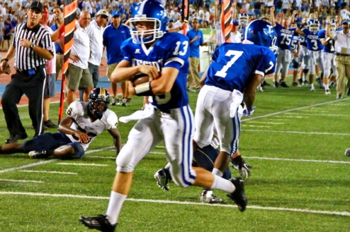 football_2012_jhs_v_holy_cross_gar_090712_13