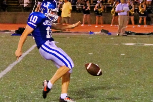 football_2012_jhs_v_holy_cross_gar_090712_24