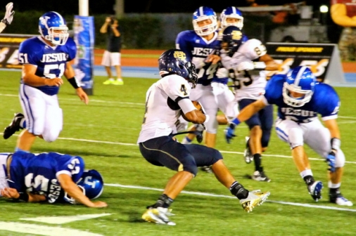 football_2012_jhs_v_holy_cross_gar_090712_38