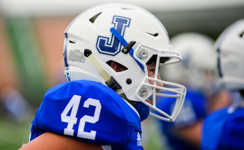 42_Jesuit_JR_091721_46831-Copy