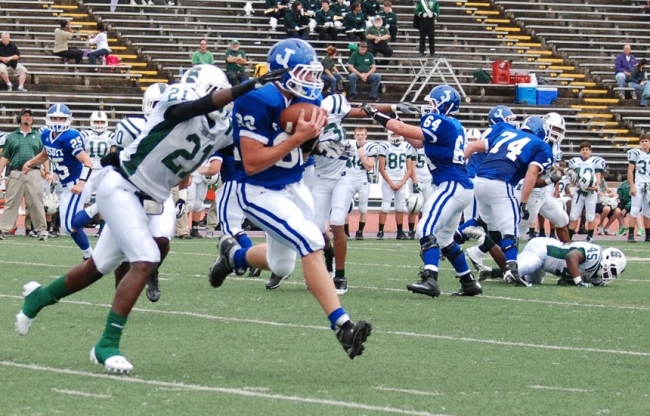 football2013_jhs-vs-shaw_101913_066web