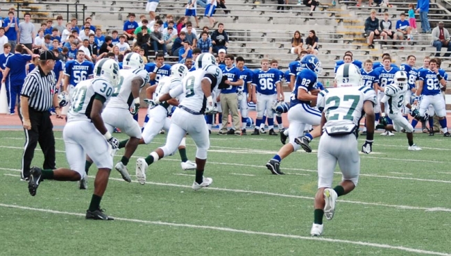 football2013_jhs-vs-shaw_101913_295web