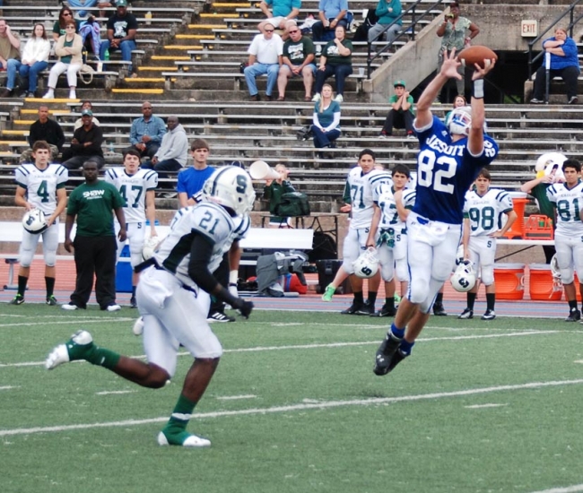 football2013_jhs-vs-shaw_101913_388web