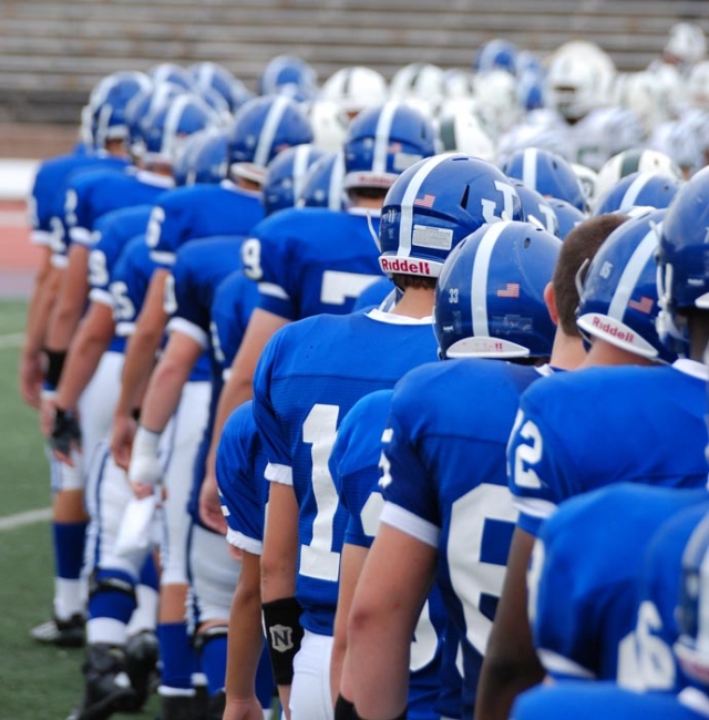 football2013_jhs-vs-shaw_101913_484web