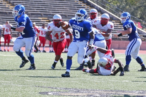 football_2012_jesuit_v_west_jeff_110312_08