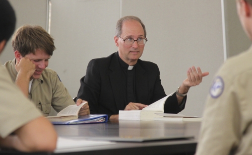 Fr-Fitzgerald_20130905_Online-Gallery_005