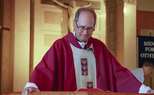 Fr-Fitzgerald_20140410_Online-Gallery_007