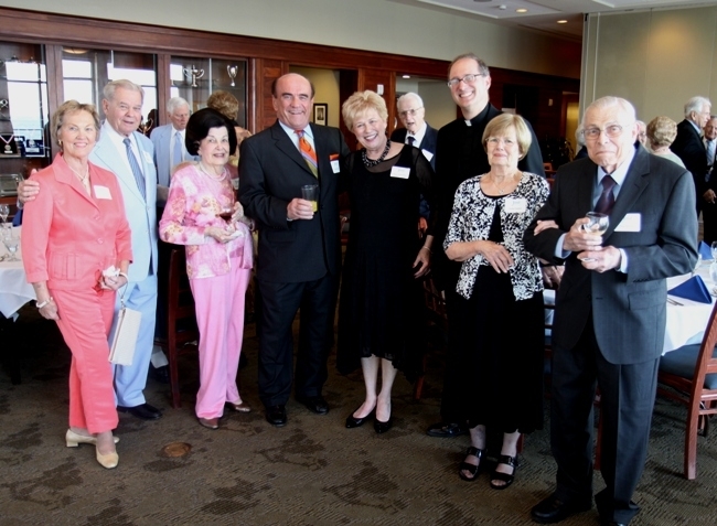 alumni_01_1948_reunion_20130607_prados_talluto_parker_fitzgerald_scalco_img_0692_650