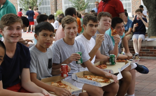 Retreats_20160827_Freshman-Retreat_042