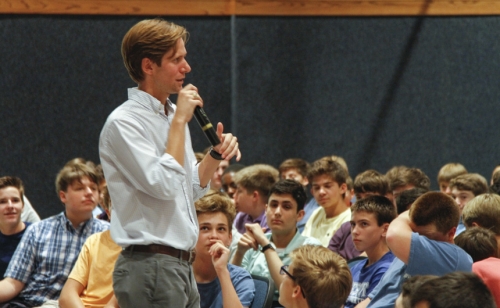 Retreats_20160827_Freshman-Retreat_050