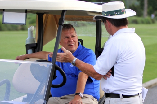 16_coach-seiler_golf_20130917_jhsvsrummel_008