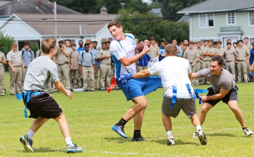 Senior Faculty Football_092442015_04