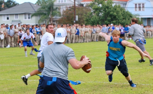 Senior Faculty Football_092442015_06