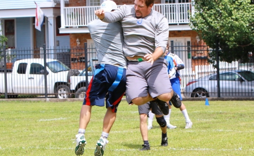 Senior Faculty Football_092442015_14