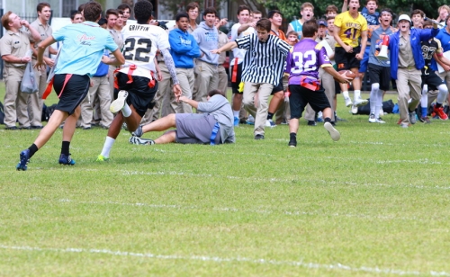 Senior Faculty Football_092442015_17