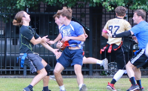 Senior Faculty Football_092442015_20