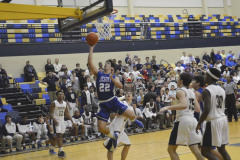 Basketball vs. Holy Cross, Feb. 2, 2016