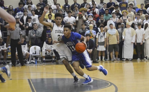 basketball_20160202_holycross_006