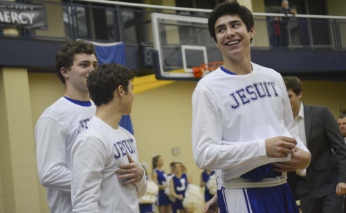 basketball_20160202_holycross_025