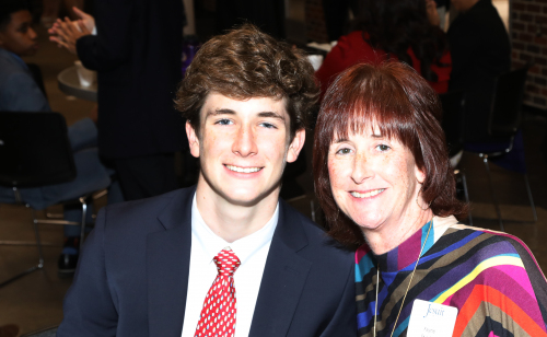 1_JMotherSonMass_092