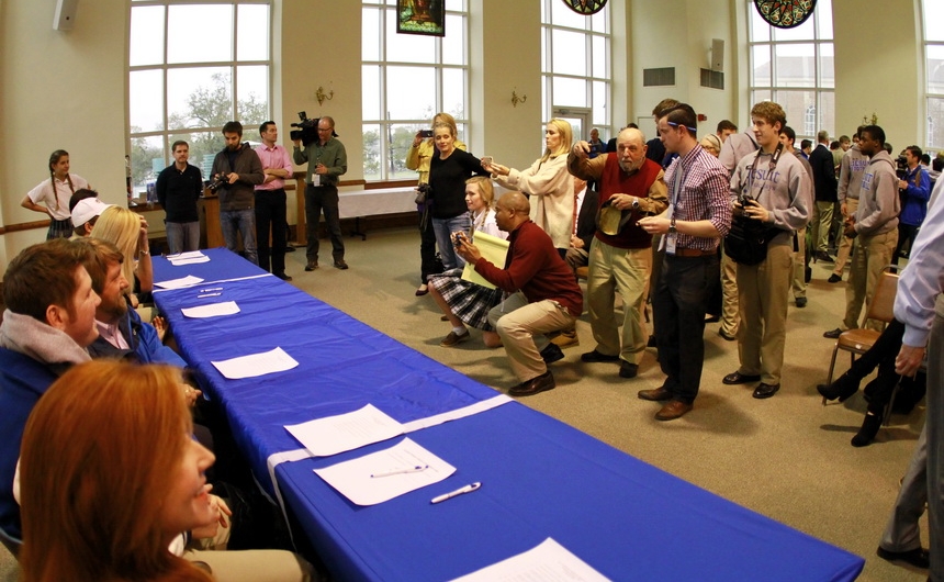 signing-day_robert-lobrano_foster-moreau_02042015_07