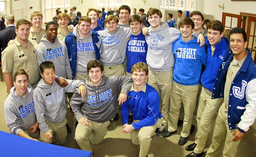 signing-day_robert-lobrano_foster-moreau_02042015_11