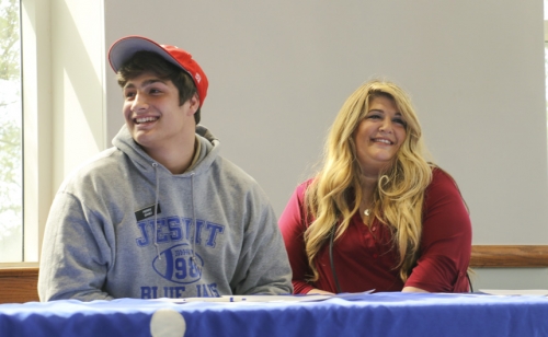 SigningDay_Football_20190206_069