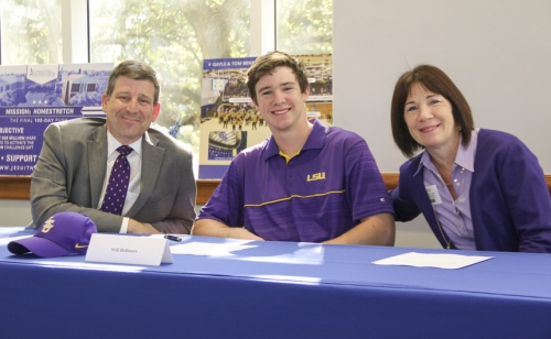 NCAABaseball-Signing_20191120_03