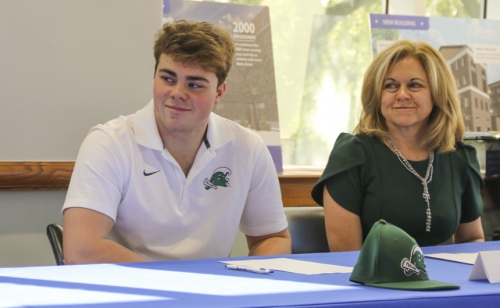 NCAABaseball-Signing_20191120_07