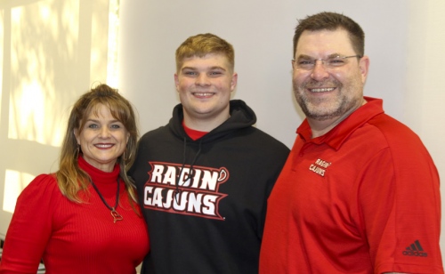 NCAA-Signing-Hazard_20191218_15