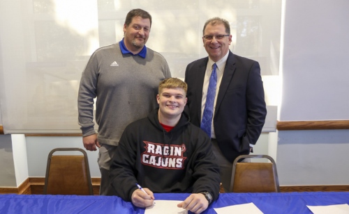 NCAA-Signing-Hazard_20191218_18