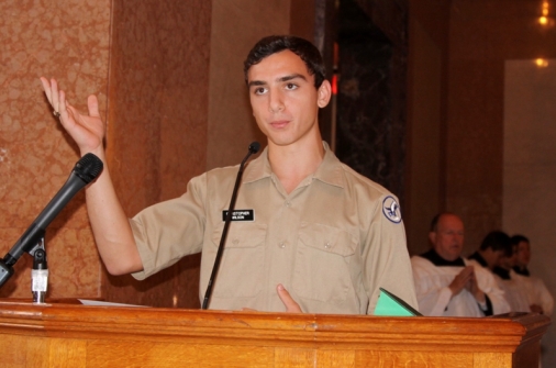 08_mass_archbishop_20131002_wilson_christopher_0111