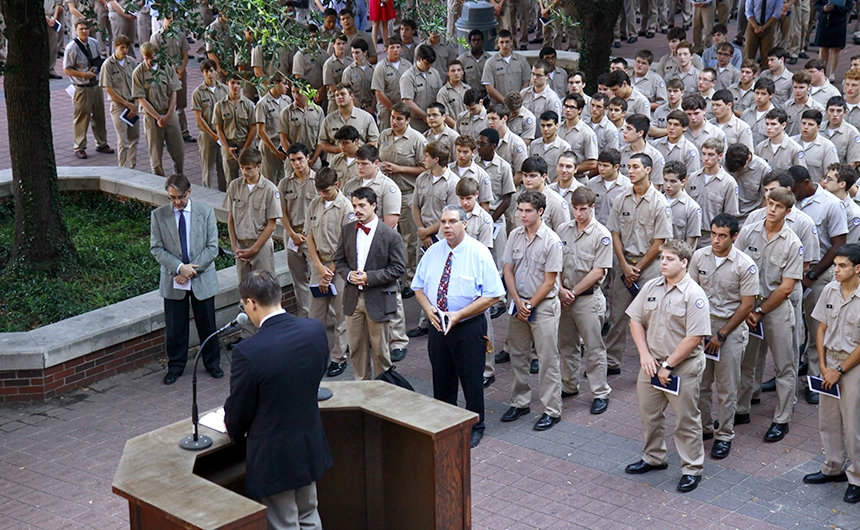 1stassemblyofyear_groundimages_20140815_008