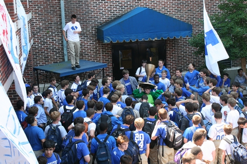 studentlife_lunchtimepeprally_20130913_007