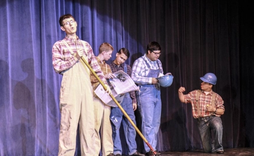 Phils_20160405_OnTheTown_Act1_0005web