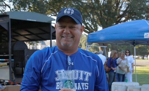 HolyCrossRivalryTailgate_20151002_047
