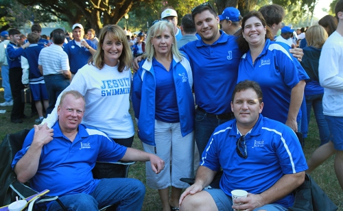 HolyCrossRivalryTailgate_20151002_138