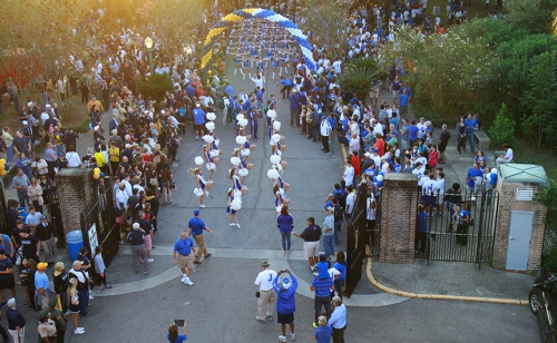 HolyCrossRivalryTailgate_20151002_169