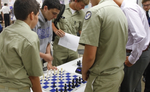 Student-Life_20160907_Rush-Days_042