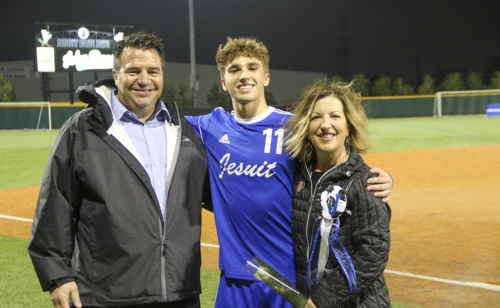 SENIOR-NIGHT_Soccer-vs-EJ_20200116_03