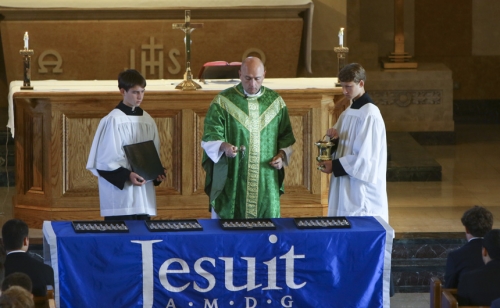 Spirituality_20170909_Senior-Ring-Mass_039