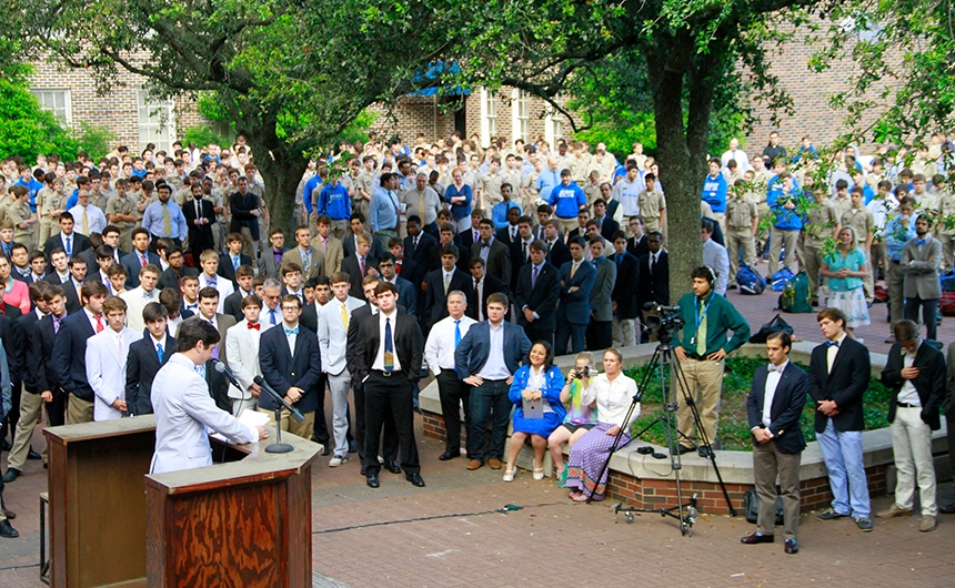 006_senior-day__commons_courtyard_assembly_dismissal_05022014_273