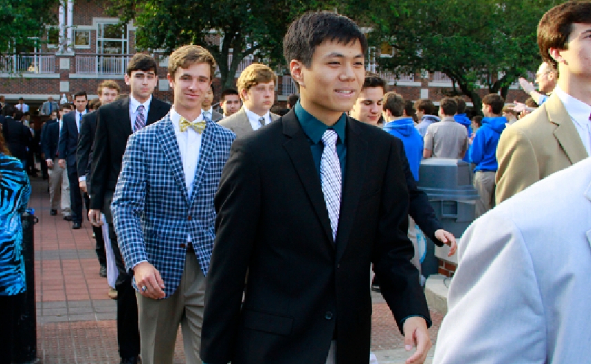 008_senior-day__commons_courtyard_assembly_dismissal_05022014_351